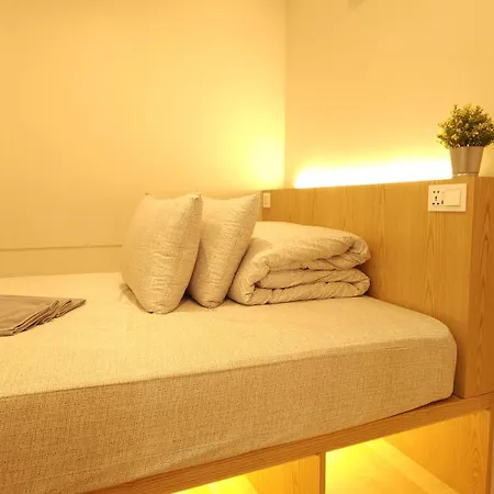 Oyo Hostel Myeongdong 6 Seoul Exterior photo